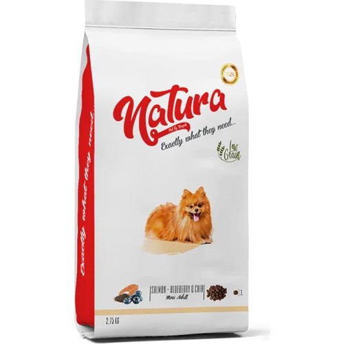 Natura Somonlu ve Yaban Mersinli Küçük Irk Yetişkin Köpek Kuru Maması 2.75 kg